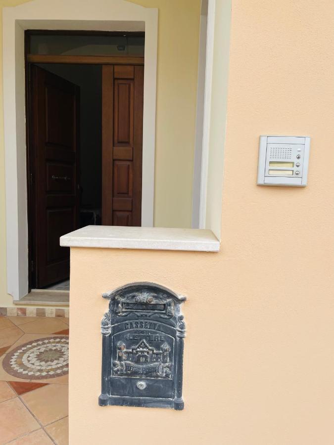 B&B Tre - Rooms & Relax Oristano Dış mekan fotoğraf