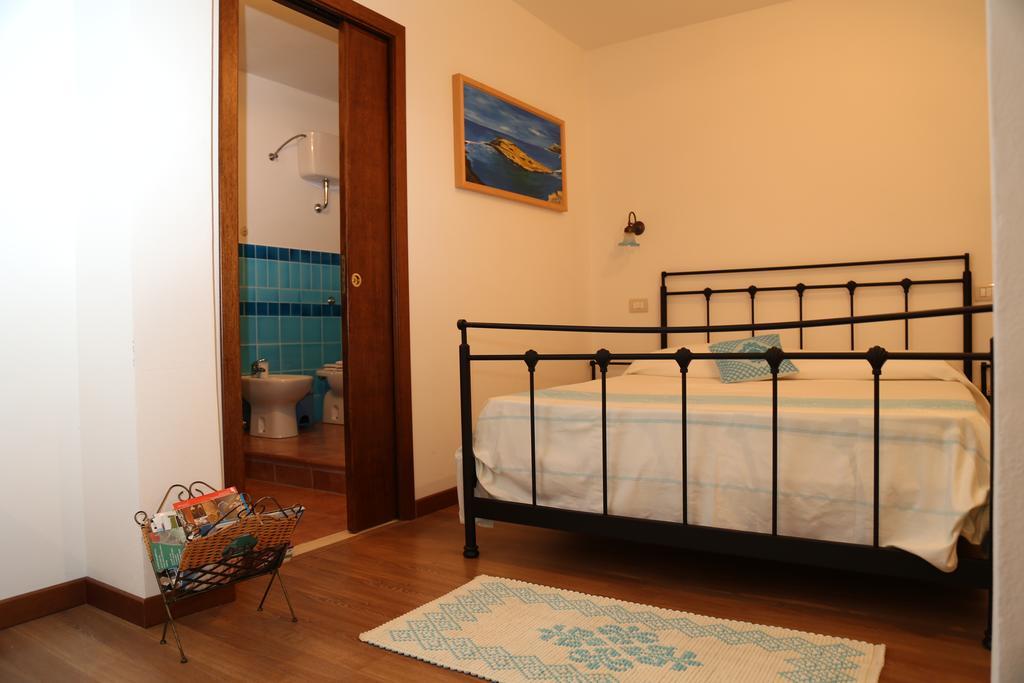 B&B Tre - Rooms & Relax Oristano Oda fotoğraf
