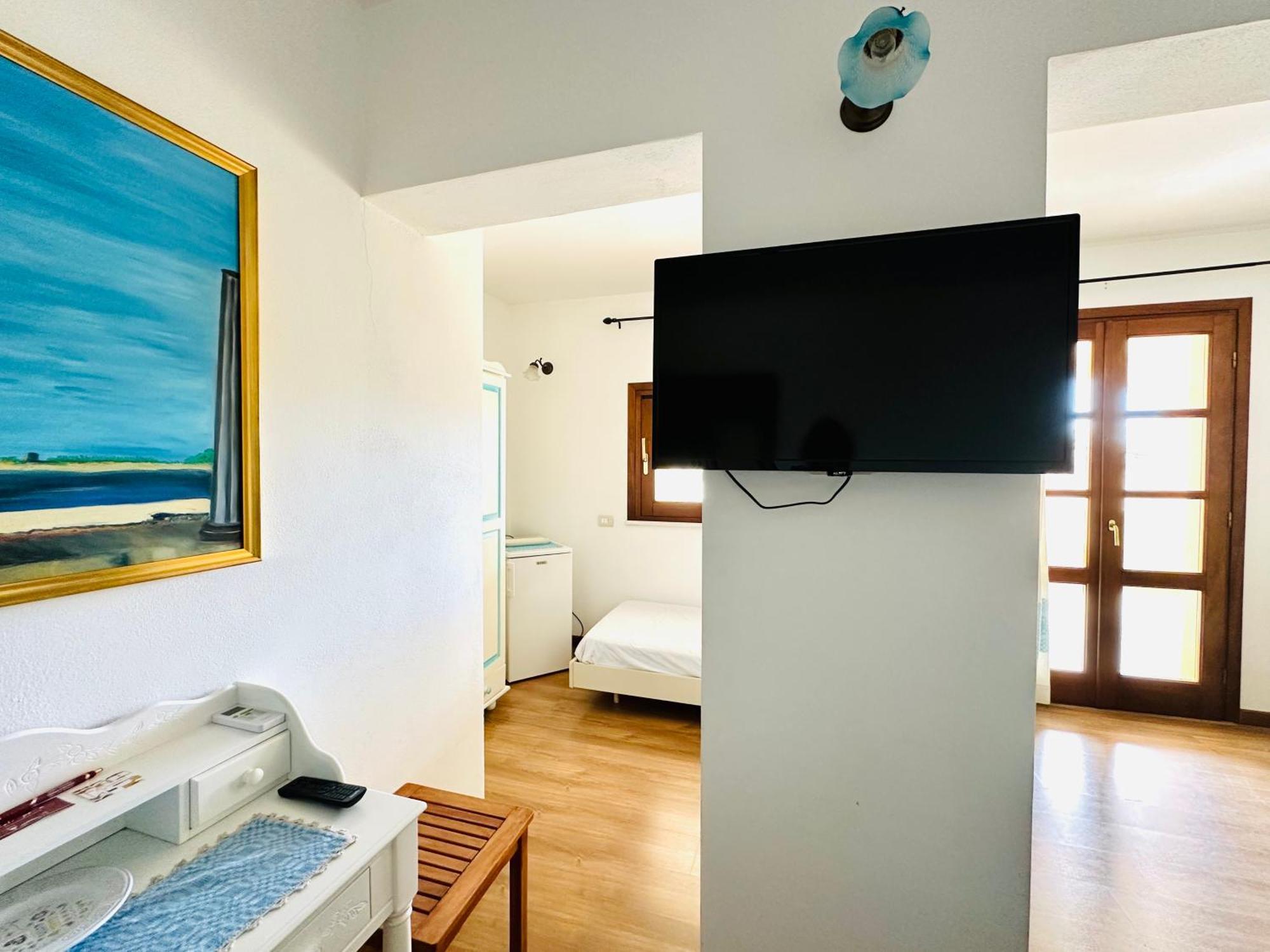 B&B Tre - Rooms & Relax Oristano Dış mekan fotoğraf